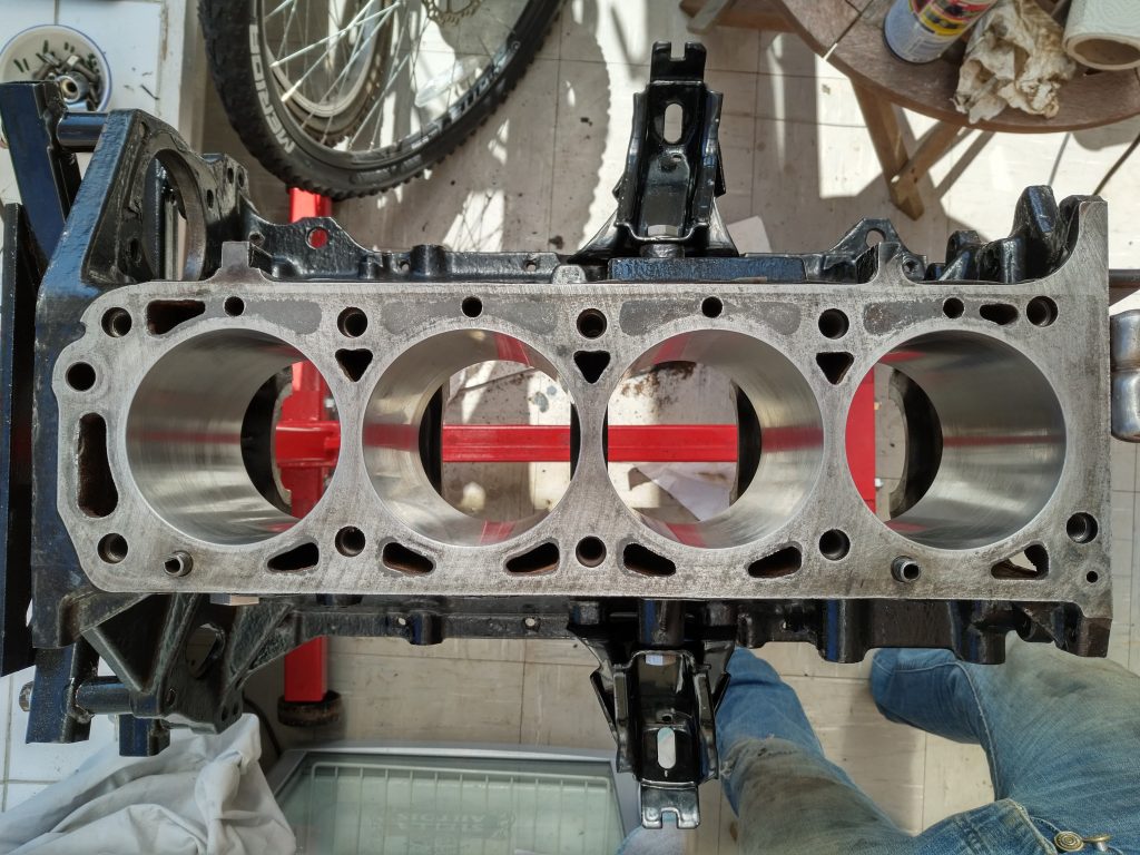 Fitting Pistons The Opel Project