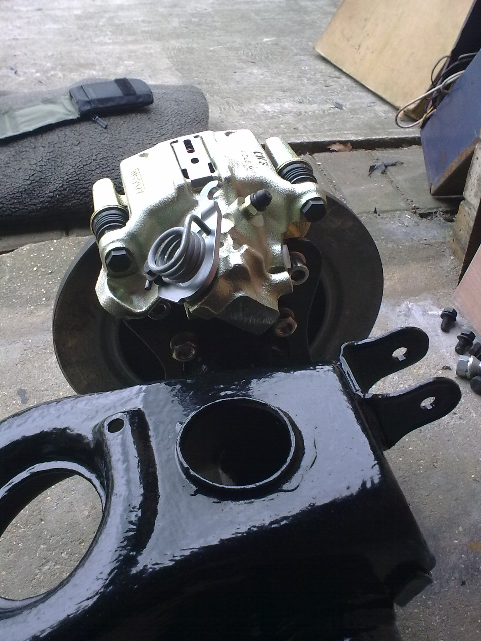 thumbnail image 2 of 2x Original Opel Splash Plates / Brake Disc Anchor Plates Rear L&R For Insignia A G09 2 of 5