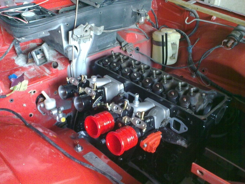 Opel Manta A Series, running twin 45 throttle bodies