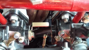 Opel Manta twin throttle body (twin carb) extended throttle linkage