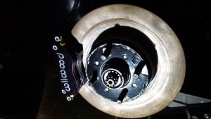 Wilwood 4 pot calipers fitted to Opel Manta A Series